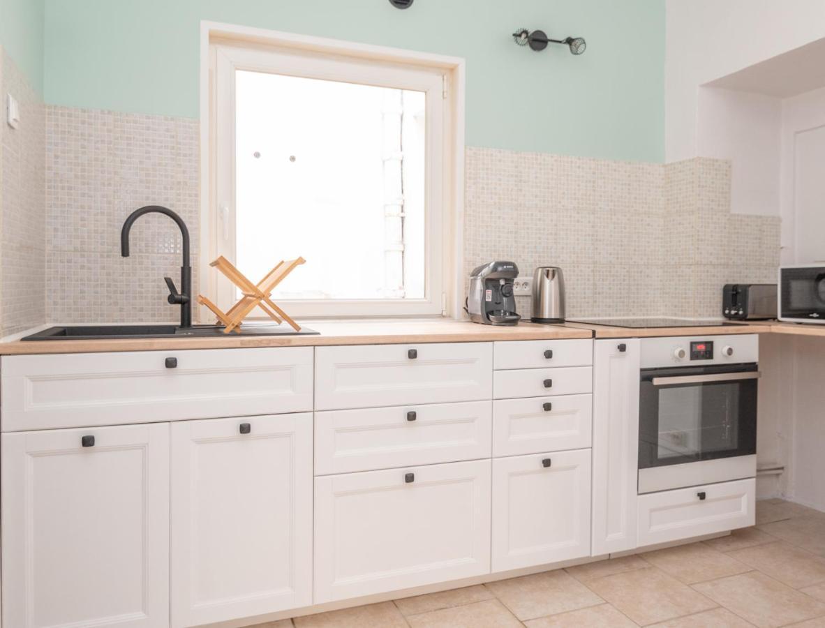 Appartement Cosy Au Centre Ville Avec Garage Chalon-sur-Saône Zewnętrze zdjęcie